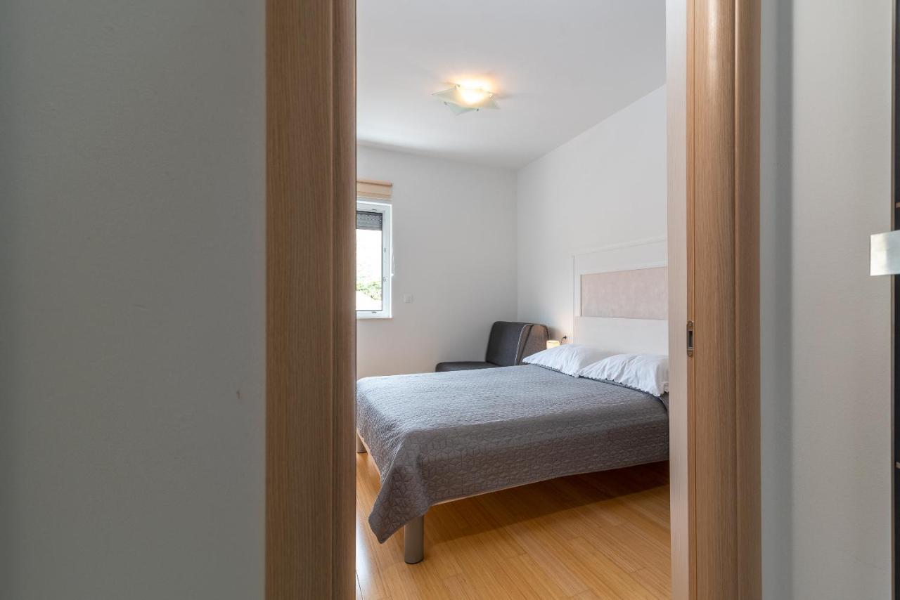 Apartman Lorena 特罗吉尔 外观 照片