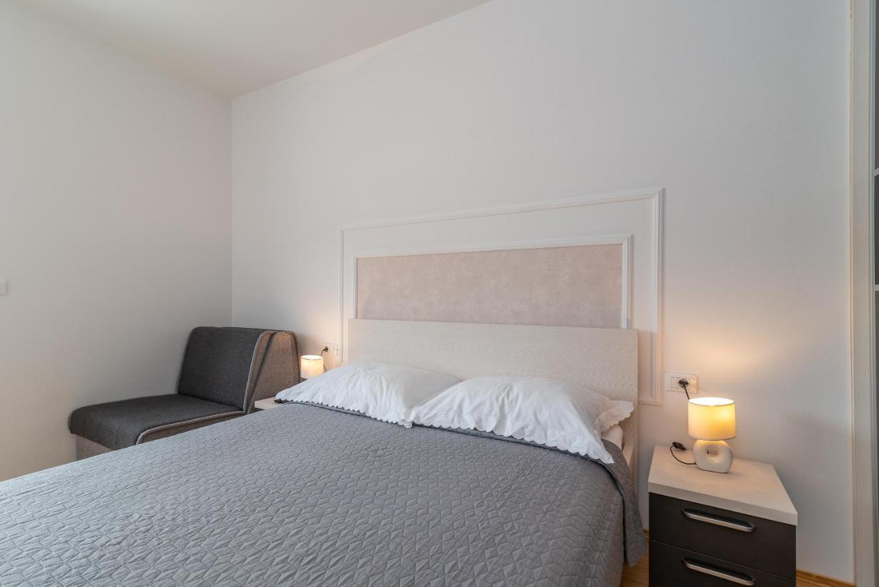 Apartman Lorena 特罗吉尔 外观 照片