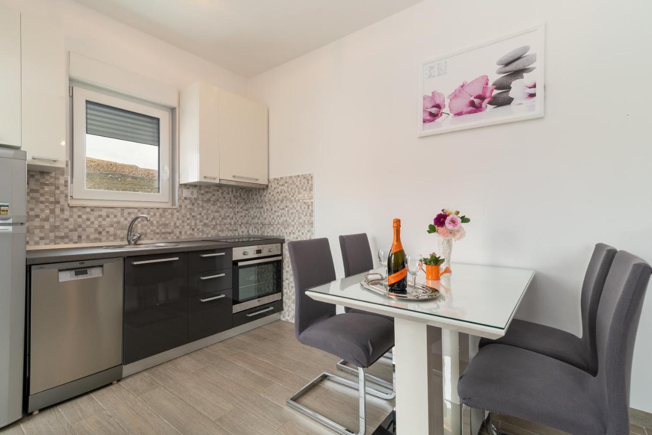 Apartman Lorena 特罗吉尔 外观 照片